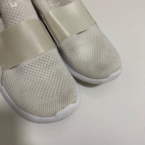 APL TechLoom Bliss White Sneakers Size 7.5 - Picture 7 of 9